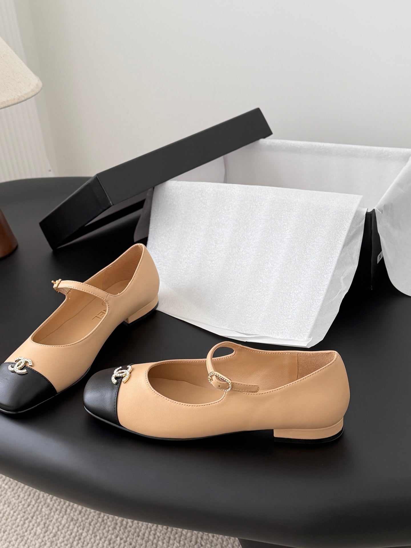 Che New autumn/winter fashion casual single shoes