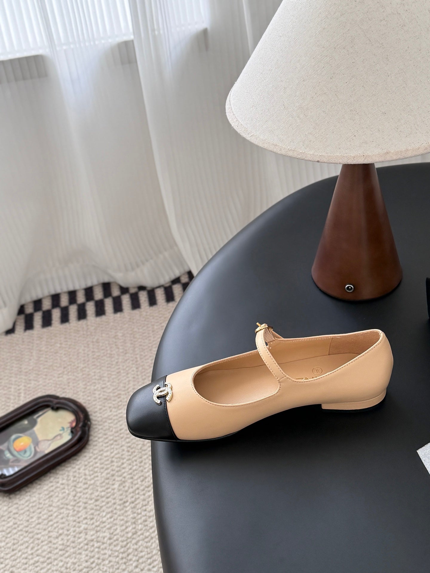 Che New autumn/winter fashion casual single shoes