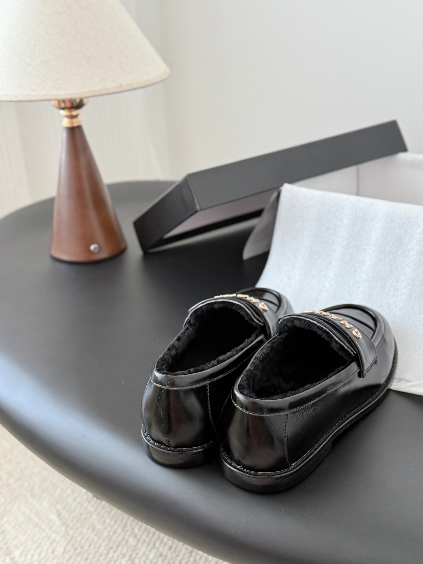 Che New Autumn/Winter Fashionable Casual Shoes