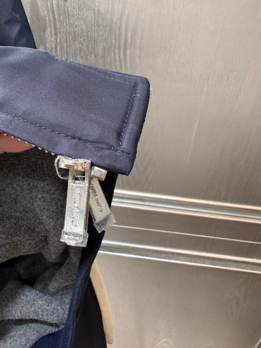 Mu**25fw new Resort Collection Reversible Fleece Jacket