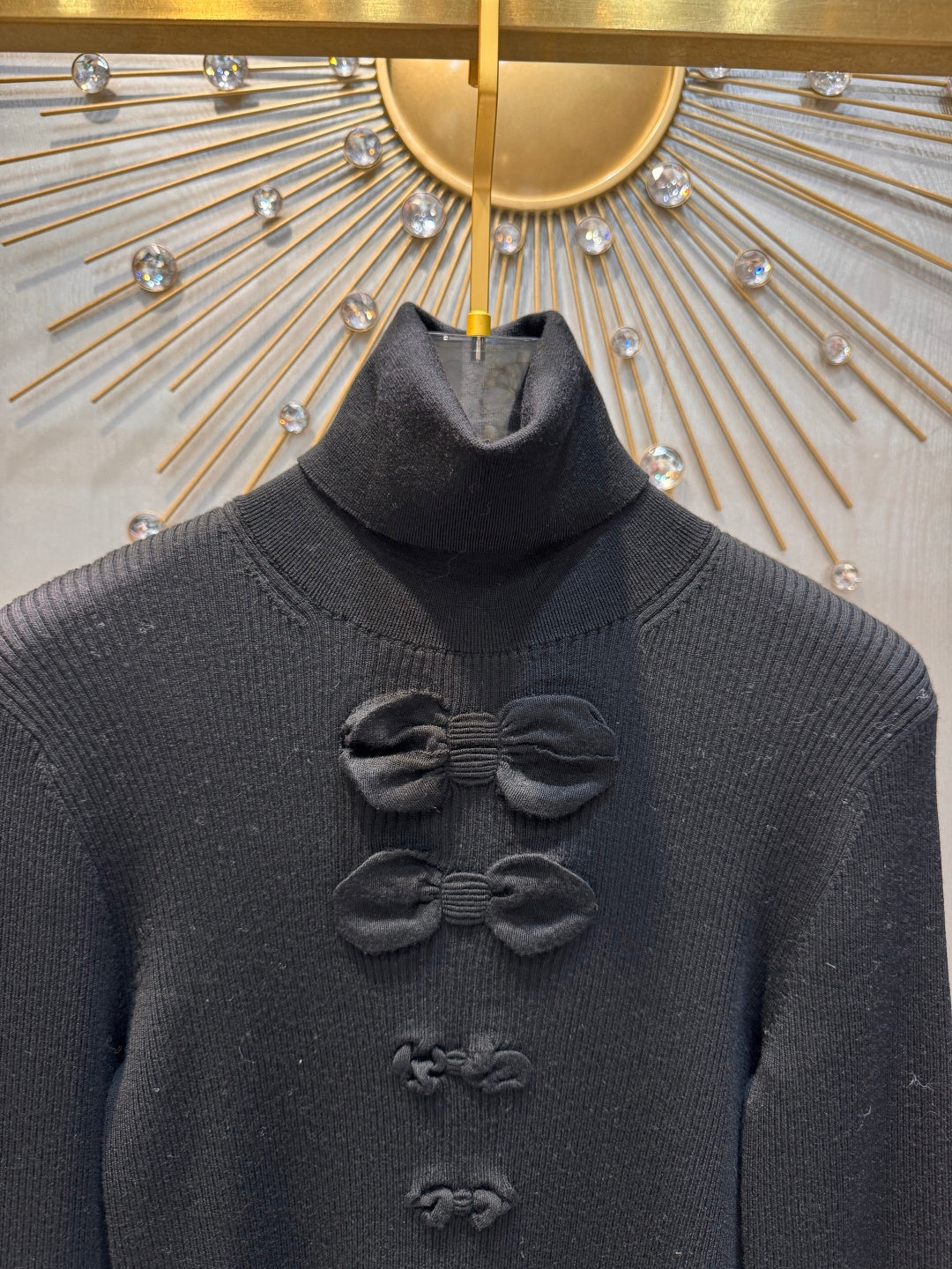 Cha**new black bow-tie knit sweater