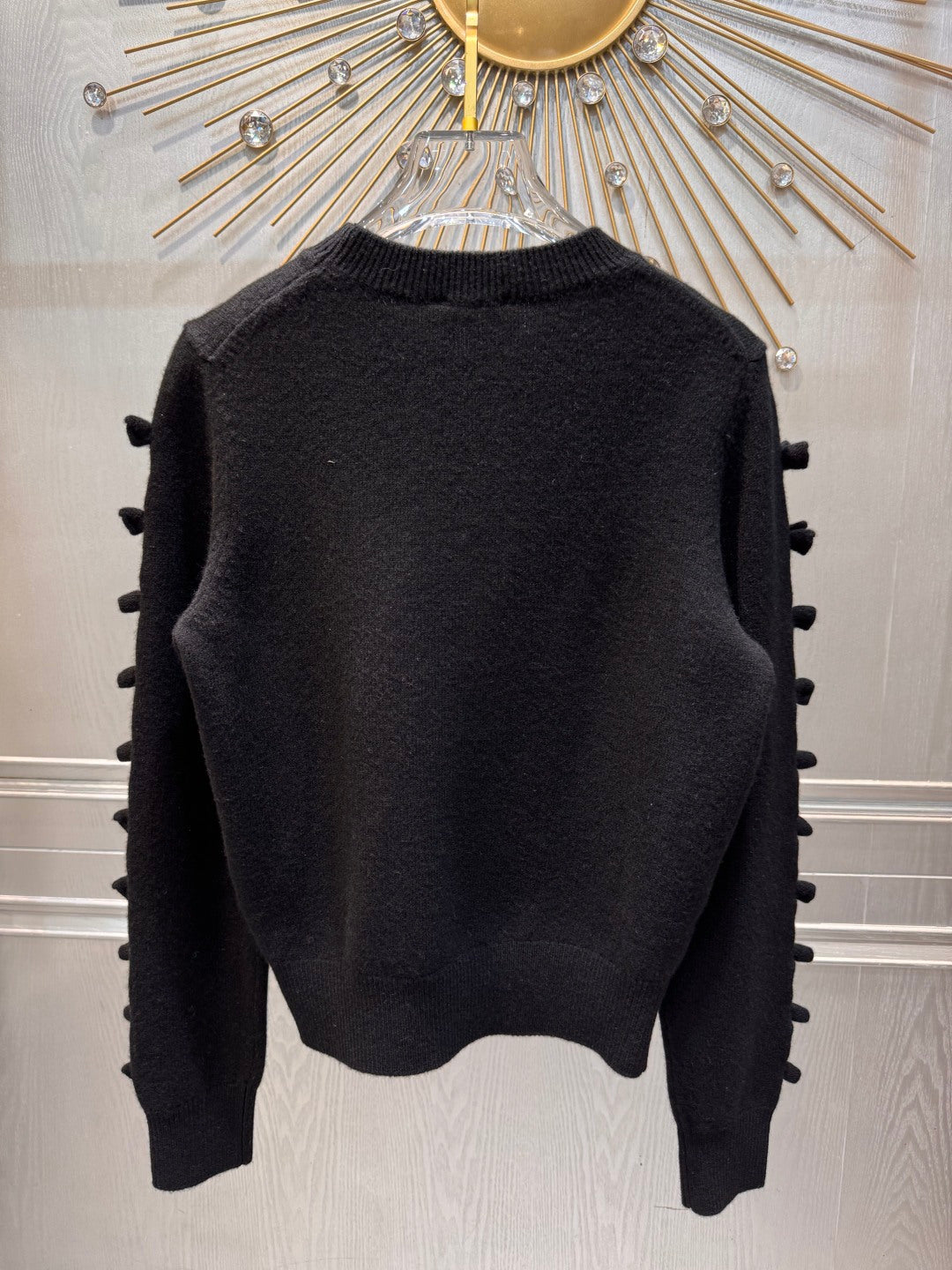 Cha**black cashmere sweater