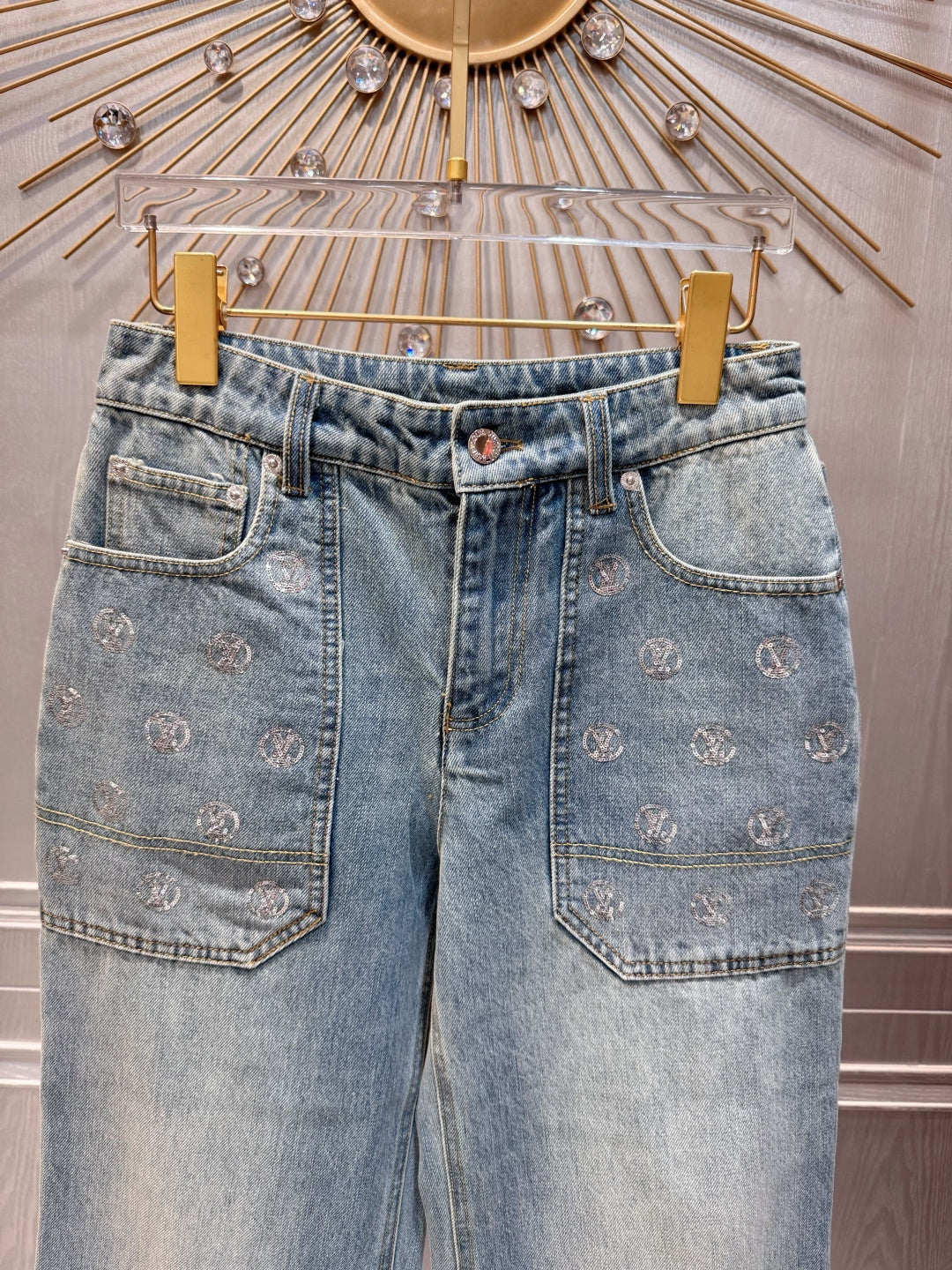 Loe**25fw new sequined jeans