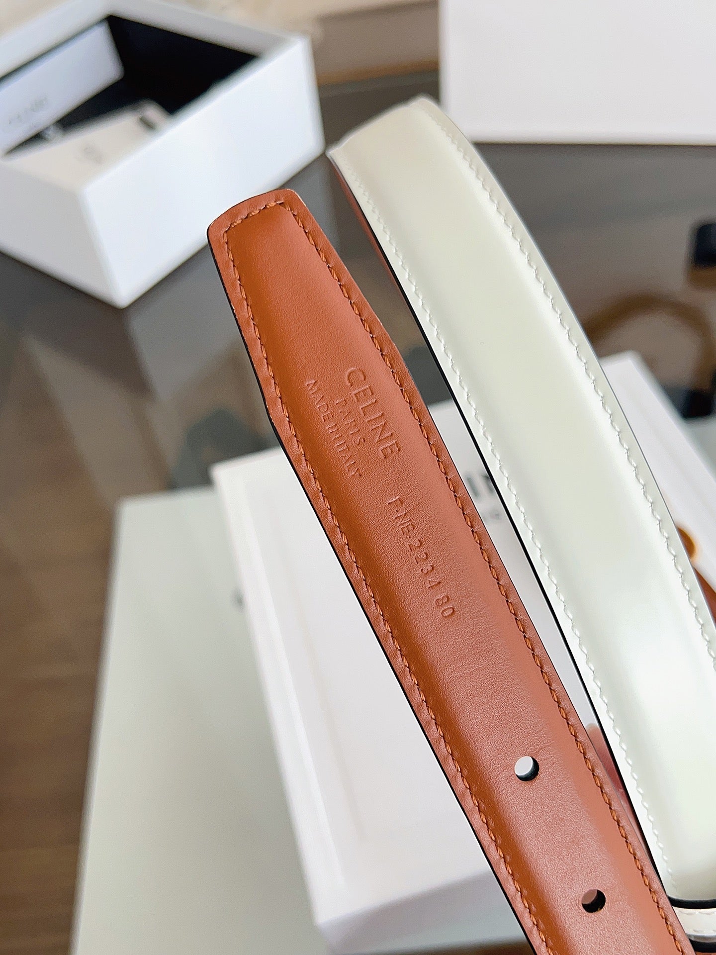 Cel**women's belt double-sided buckle