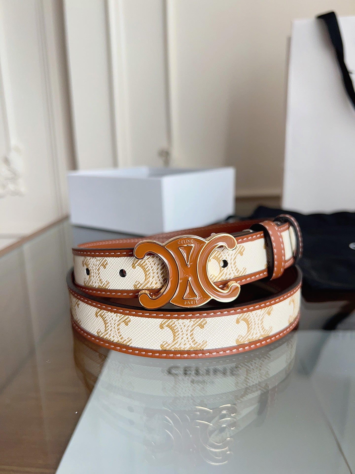 Cel**women's belt