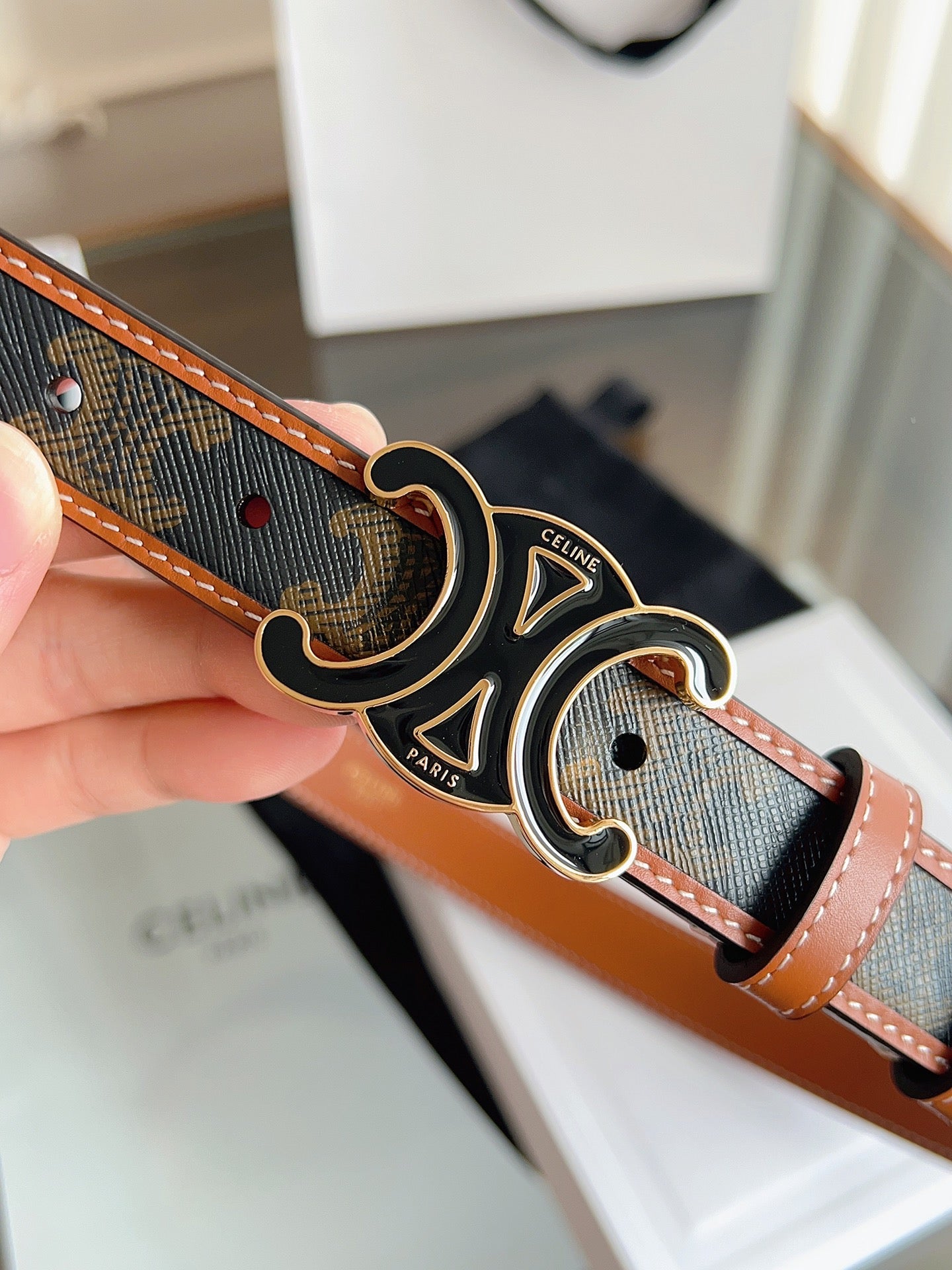 Cel**women's belt