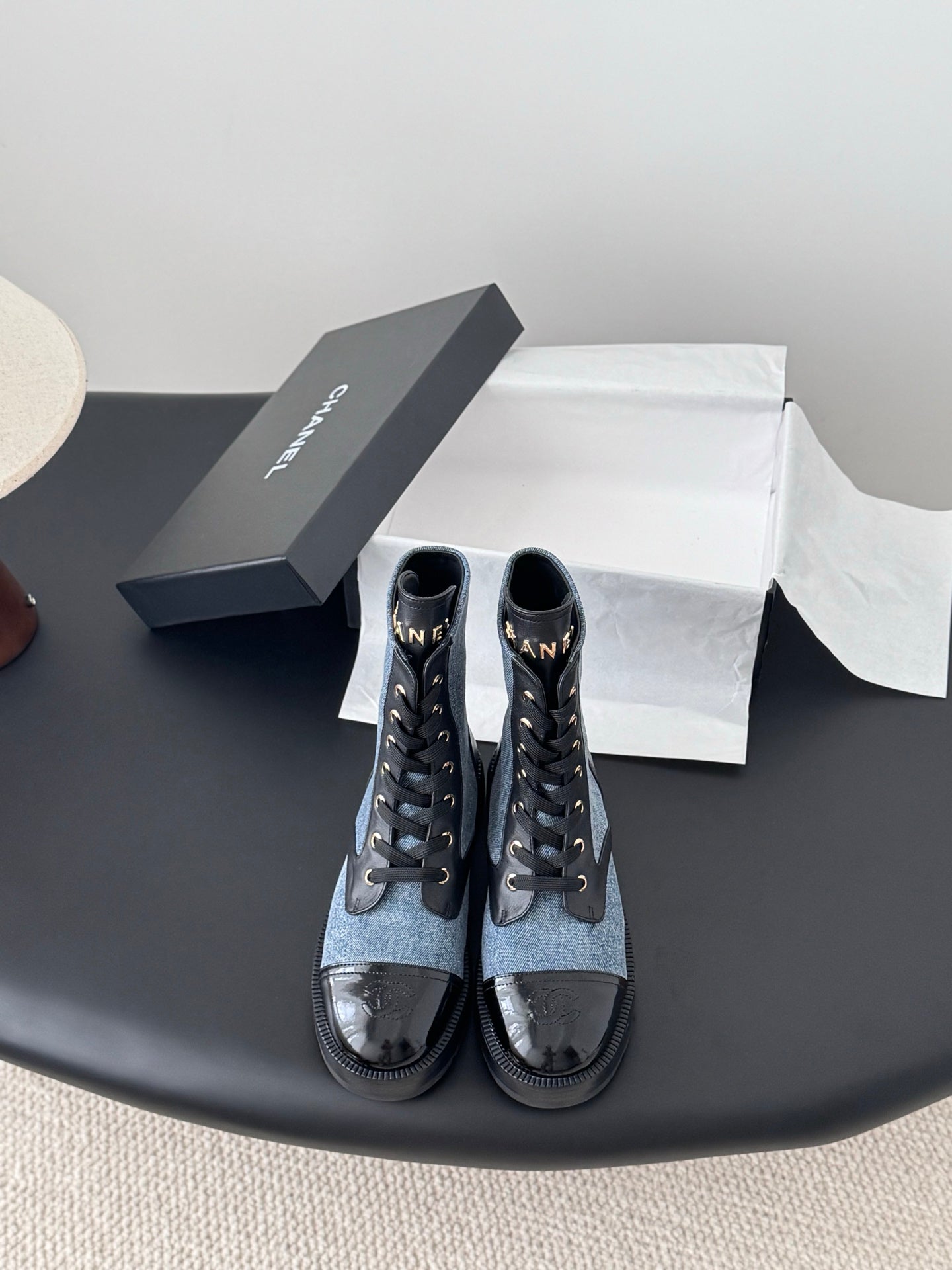 Che New stylish and casual cowhide ankle boots