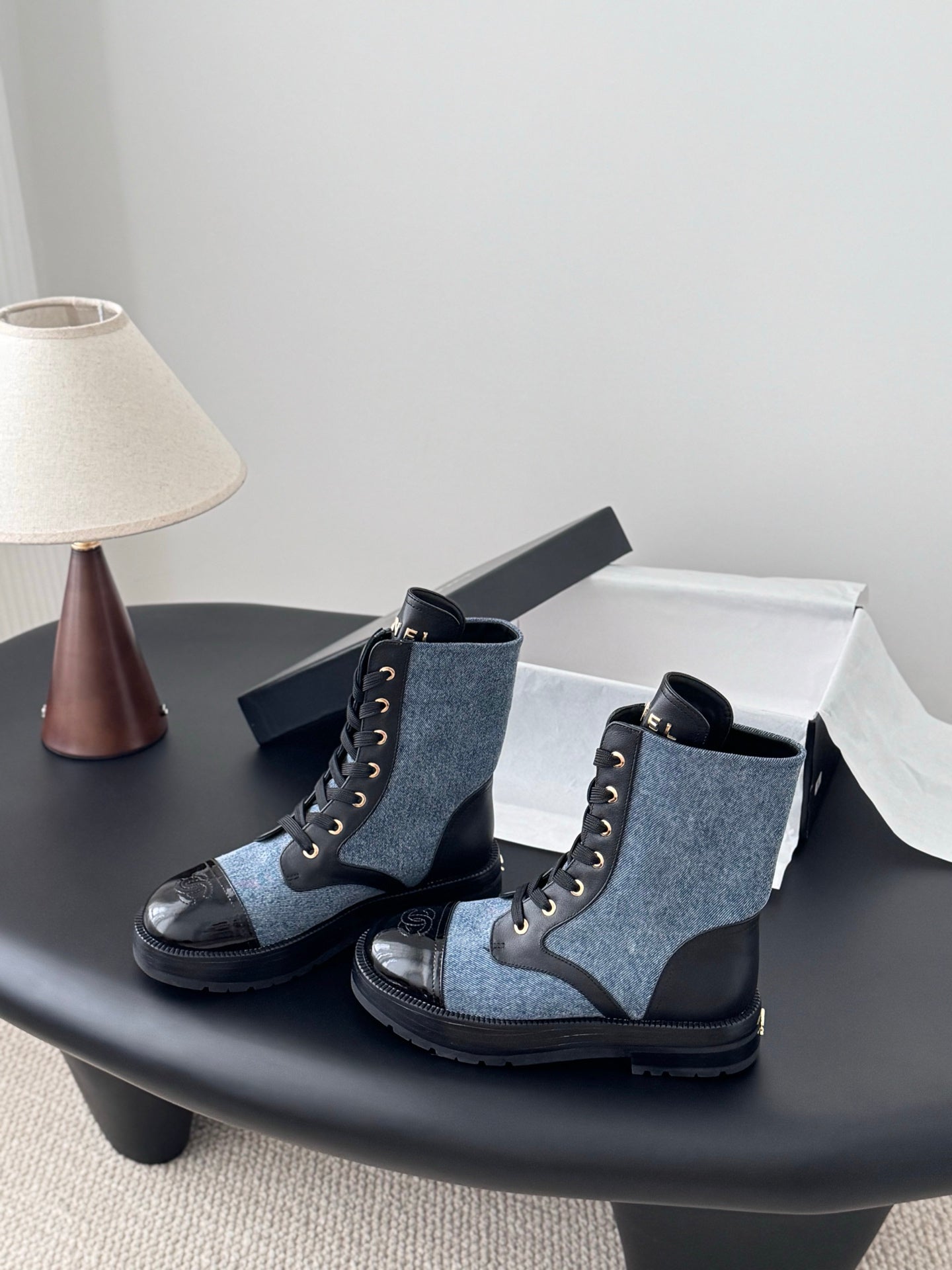 Che New stylish and casual cowhide ankle boots
