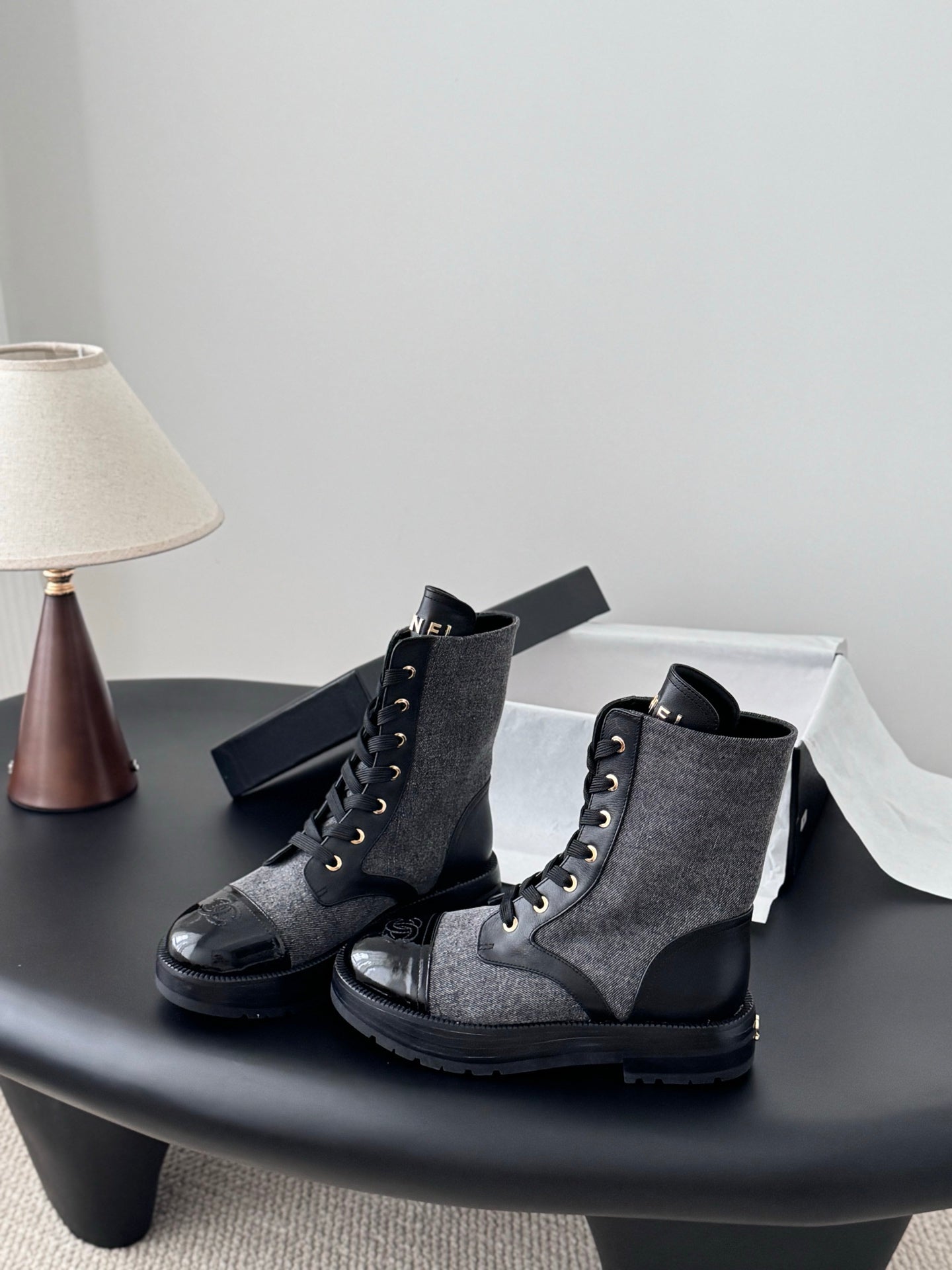 Che New stylish and casual cowhide ankle boots
