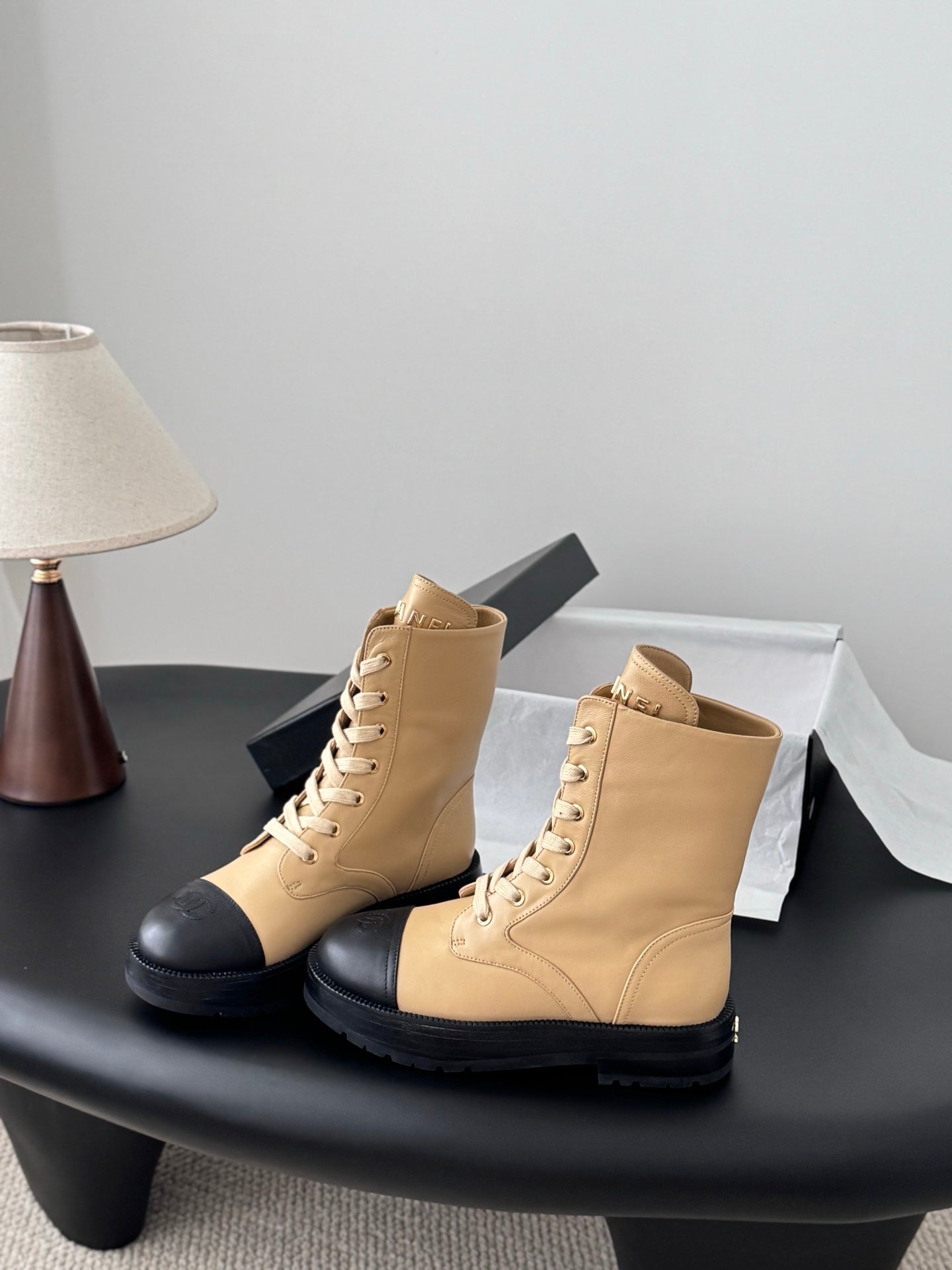 Che New stylish and casual cowhide ankle boots
