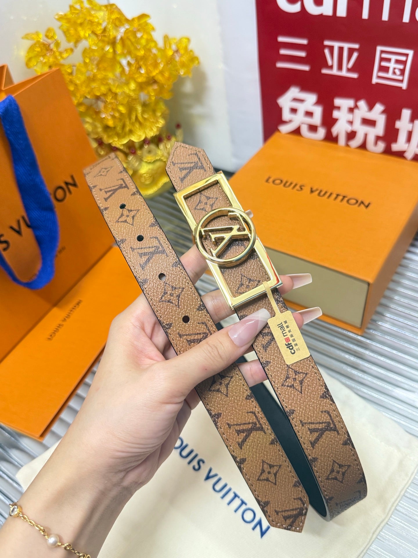 Loe**women's narrow belt, reversible