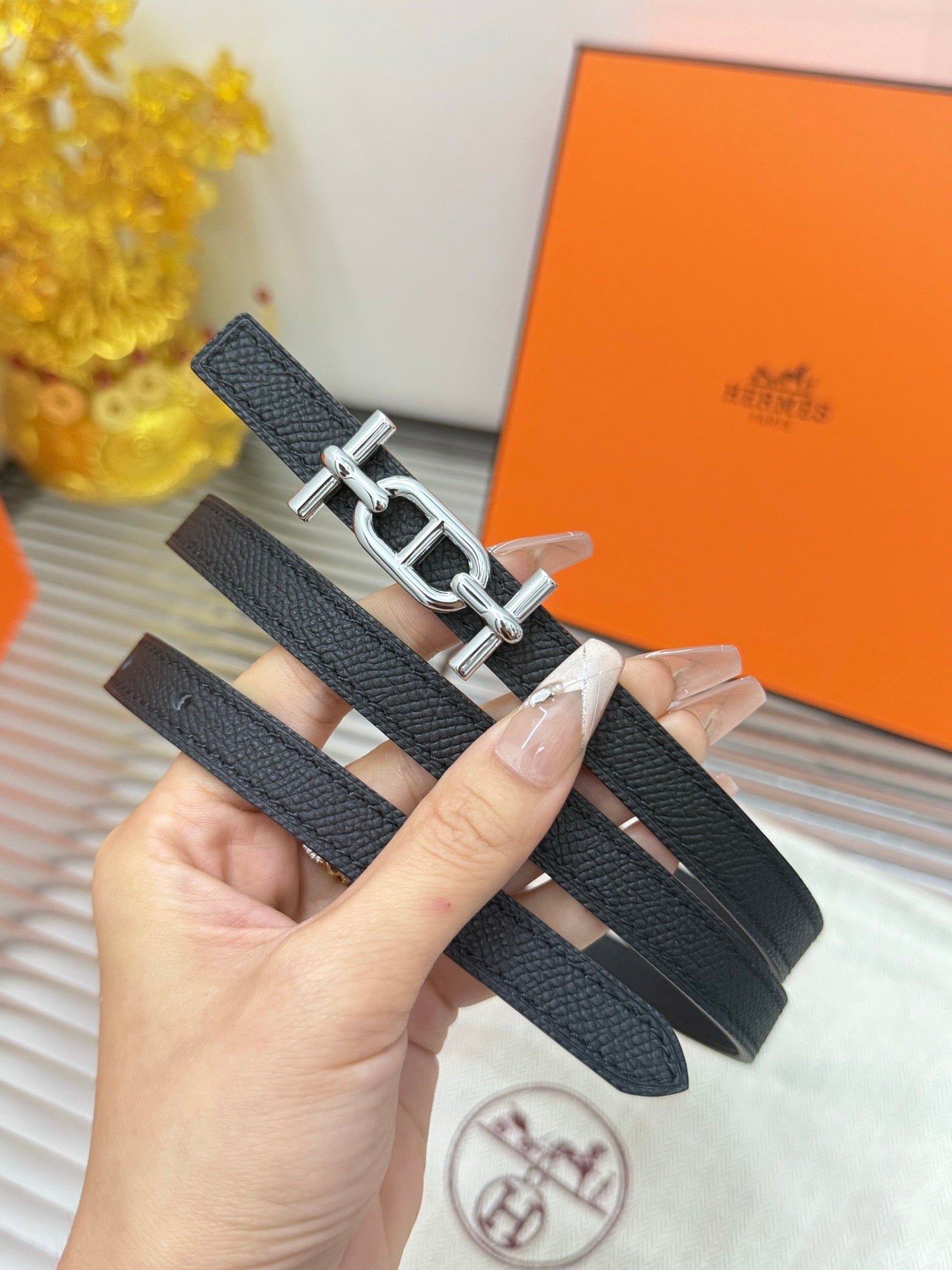 Her**women's narrow belt, reversible