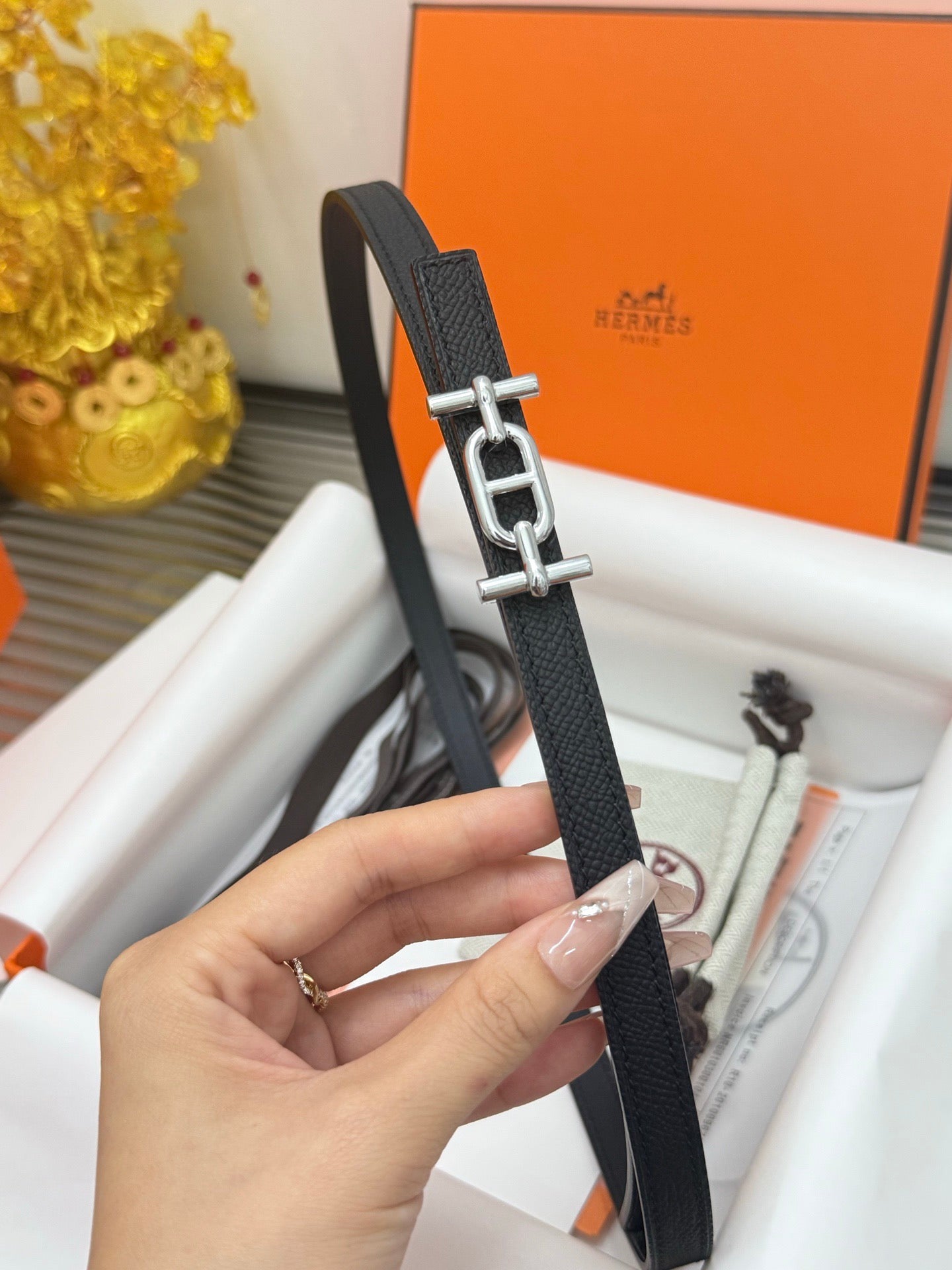 Her**women's narrow belt, reversible