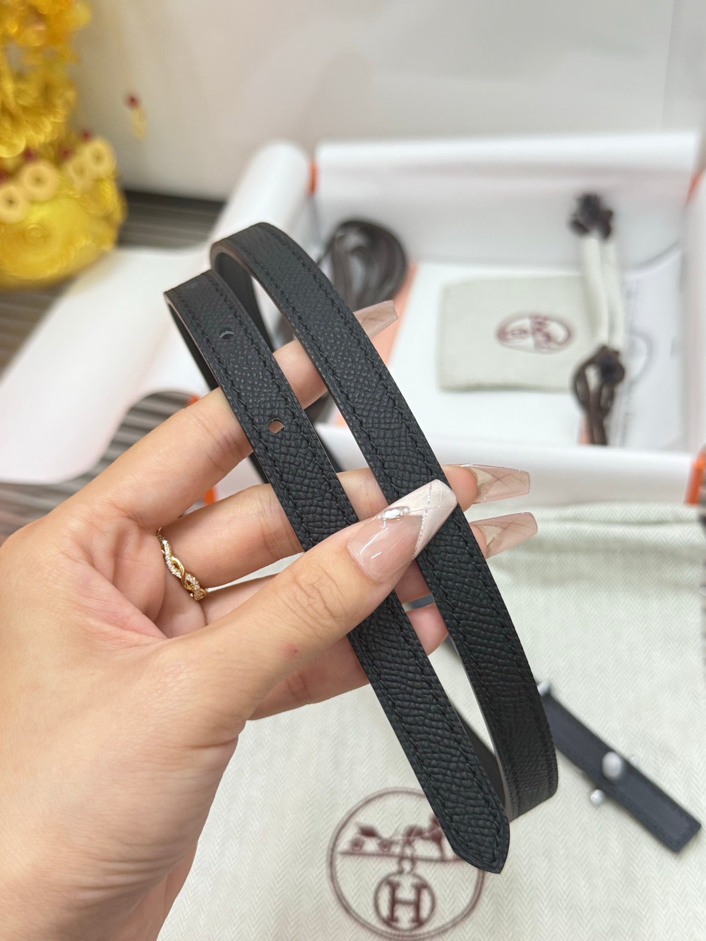 Her**women's narrow belt, reversible