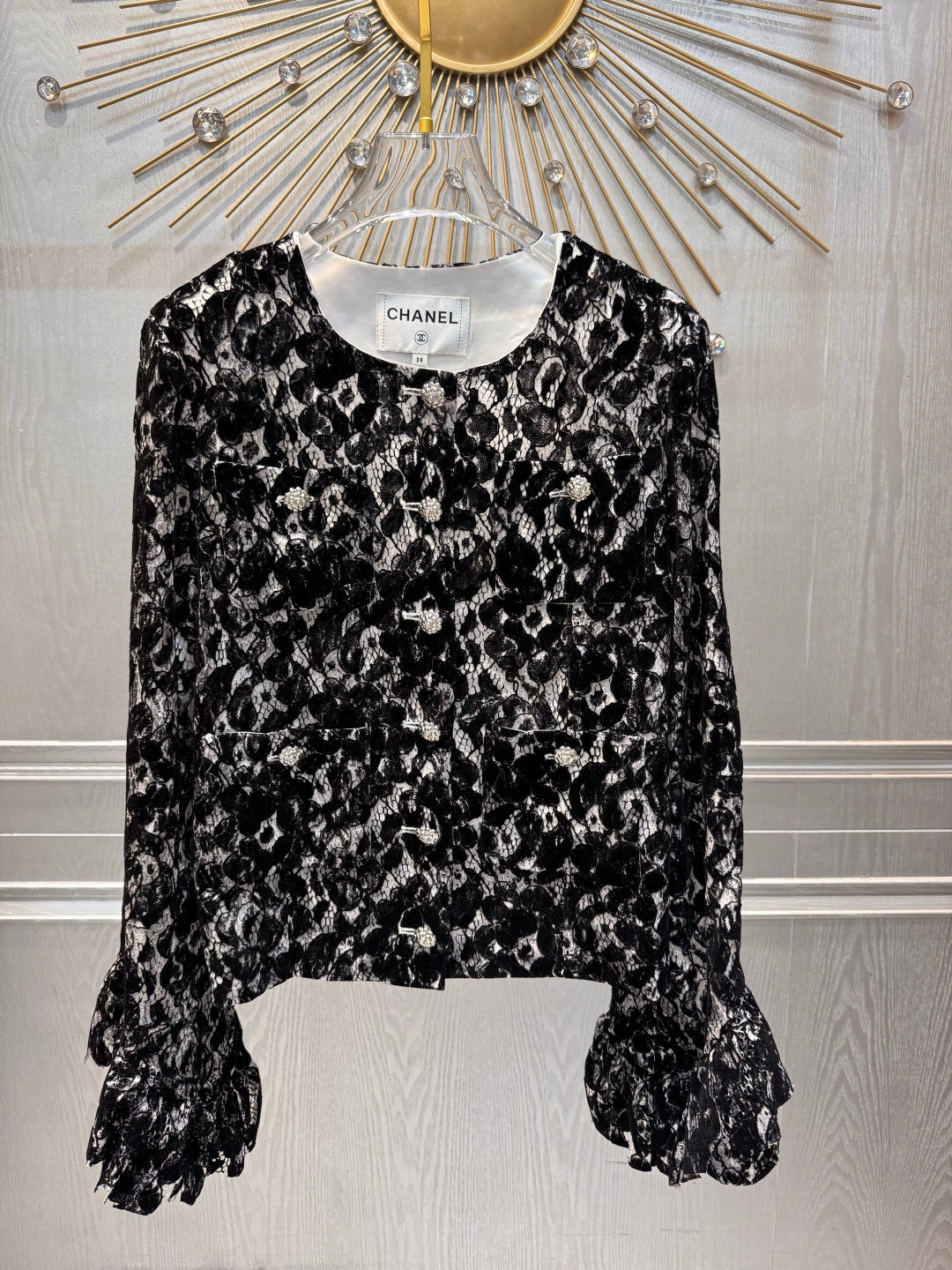 Cha**black lace embroidered coat