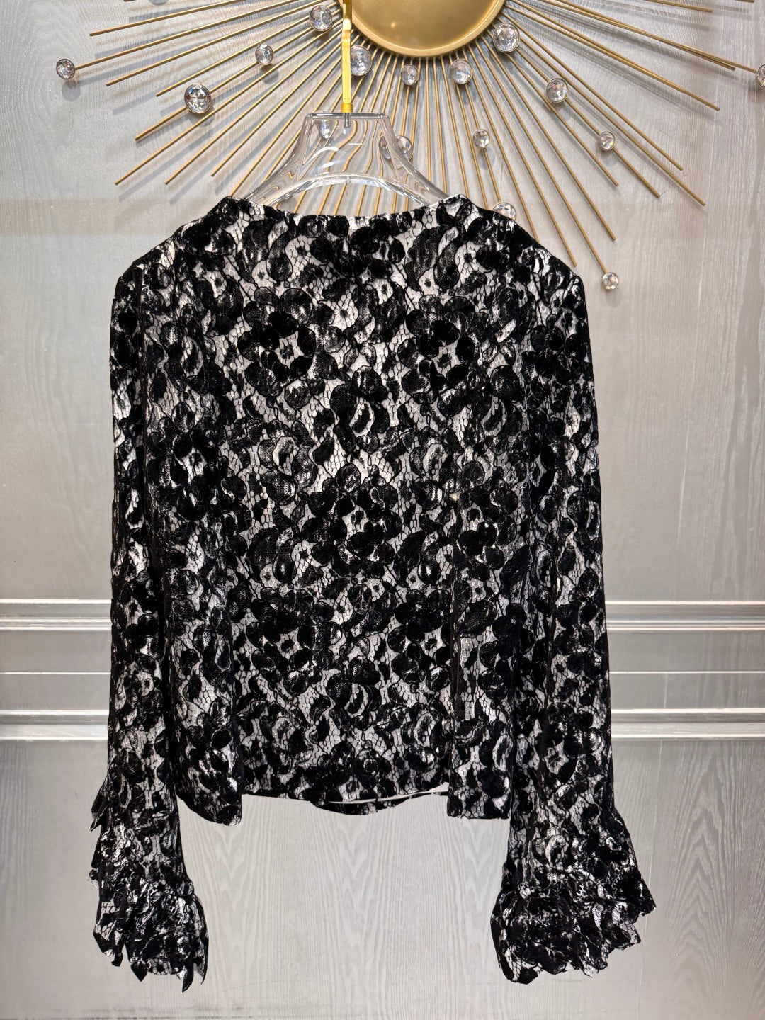 Cha**black lace embroidered coat