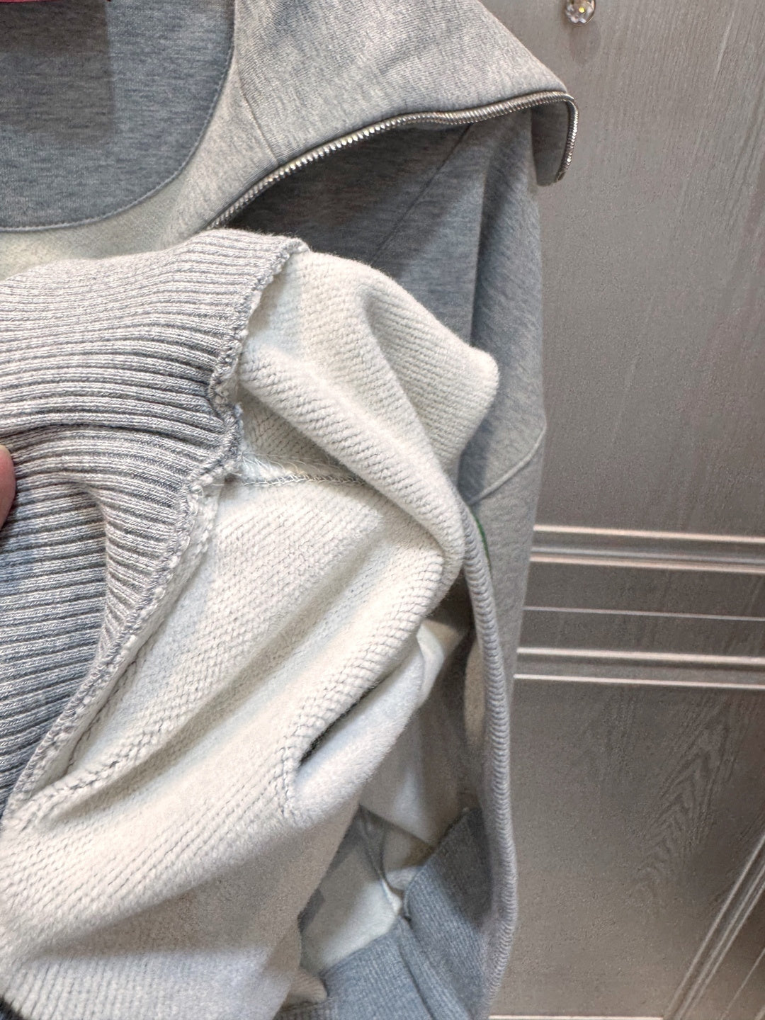 Guc**new gray half-zip sweatshirt set