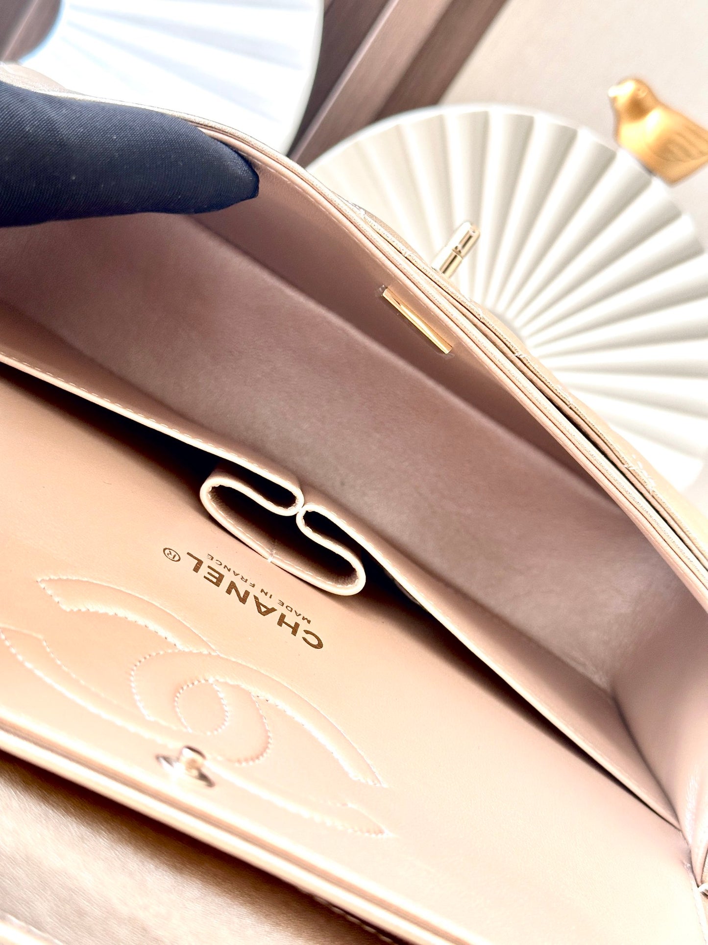 Cha**new CF Pearl Chain Bag