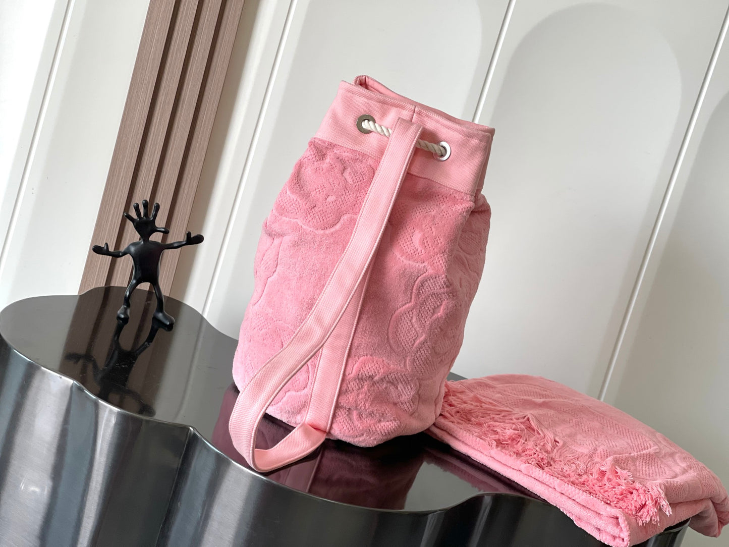 Cha**camellia drawstring bucket beach bag two-piece set