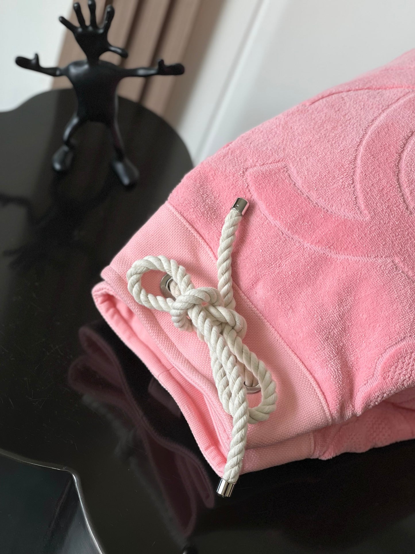 Cha**camellia drawstring bucket beach bag two-piece set