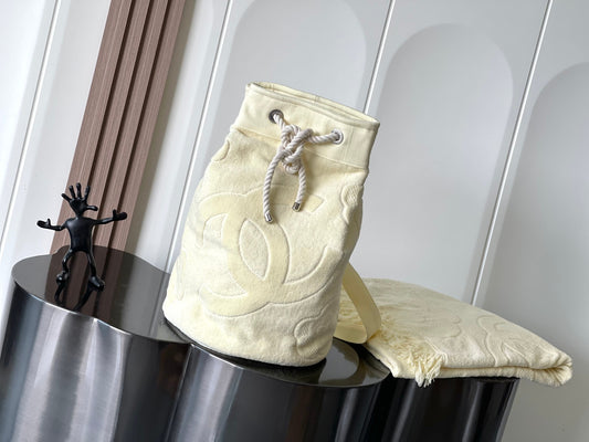 Cha**camellia drawstring bucket beach bag two-piece set