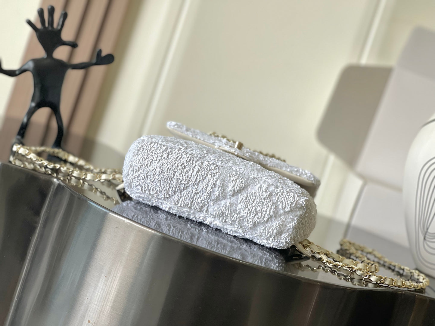 Cha**chain backpack quilted sequins