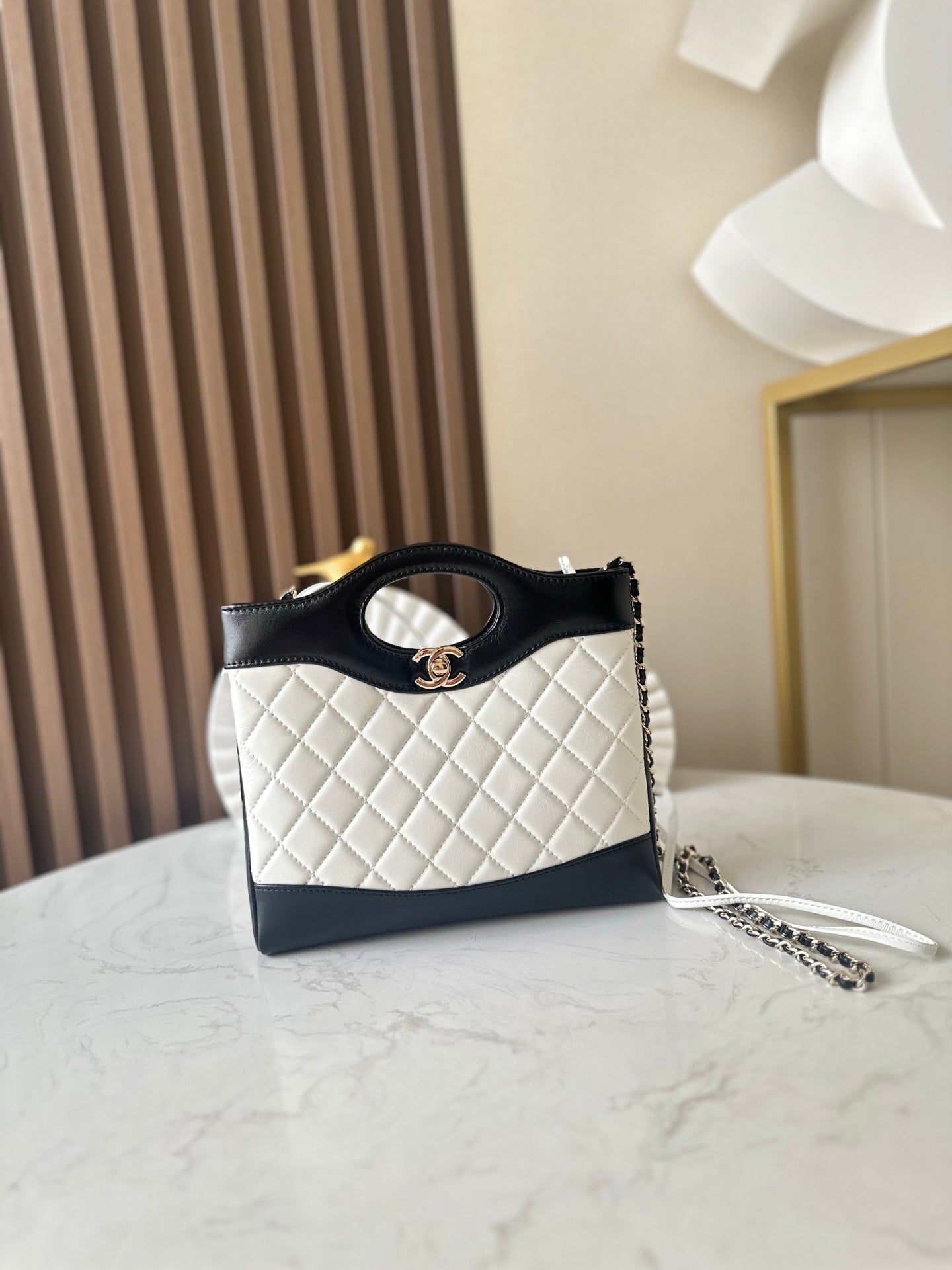 Cha**mini 31Bag shopping bag