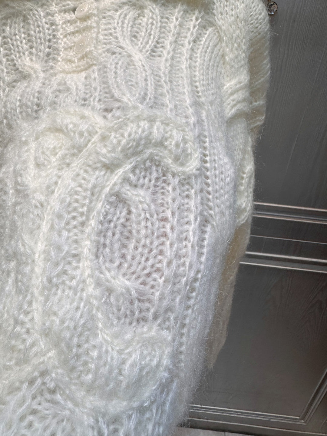 Cel**arc de Triomphe New Knitted Sweater