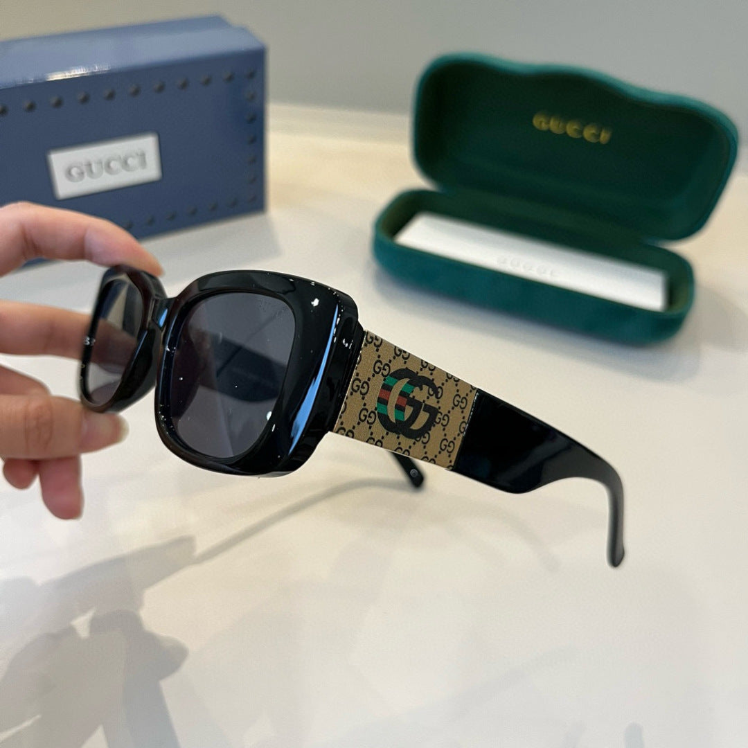 Gu**new oversized sunglasses