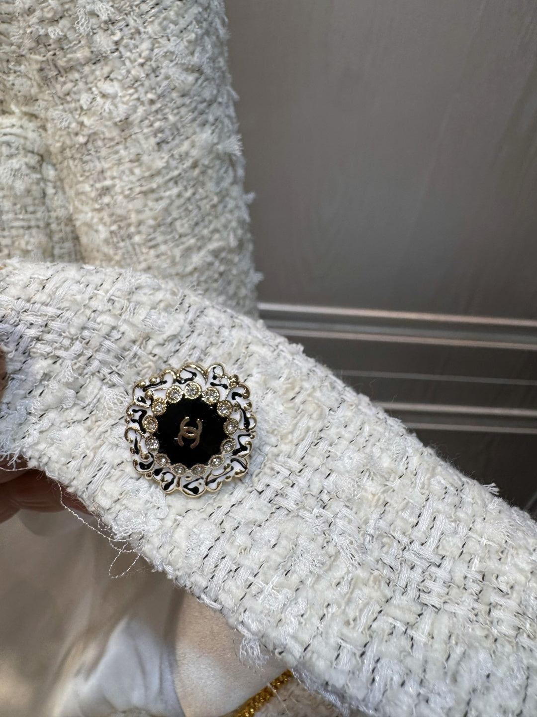 Cha**fw 25K series tweed coat, off-white