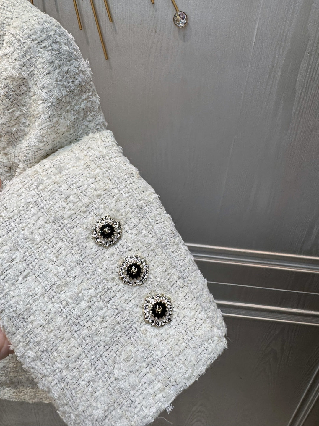 Cha**fw 25K series tweed coat, off-white