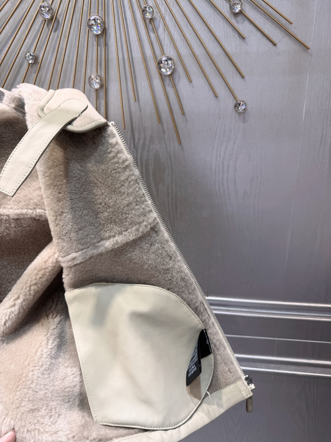 Her** 25fw new fur-lined coat