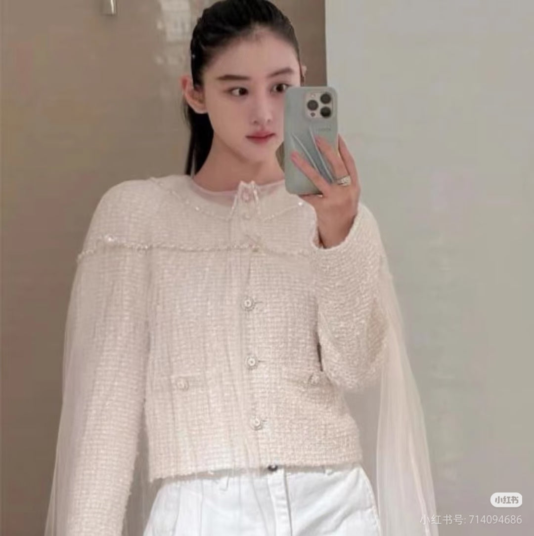 Cha**fw 25K beige tweed jacket and skirt set