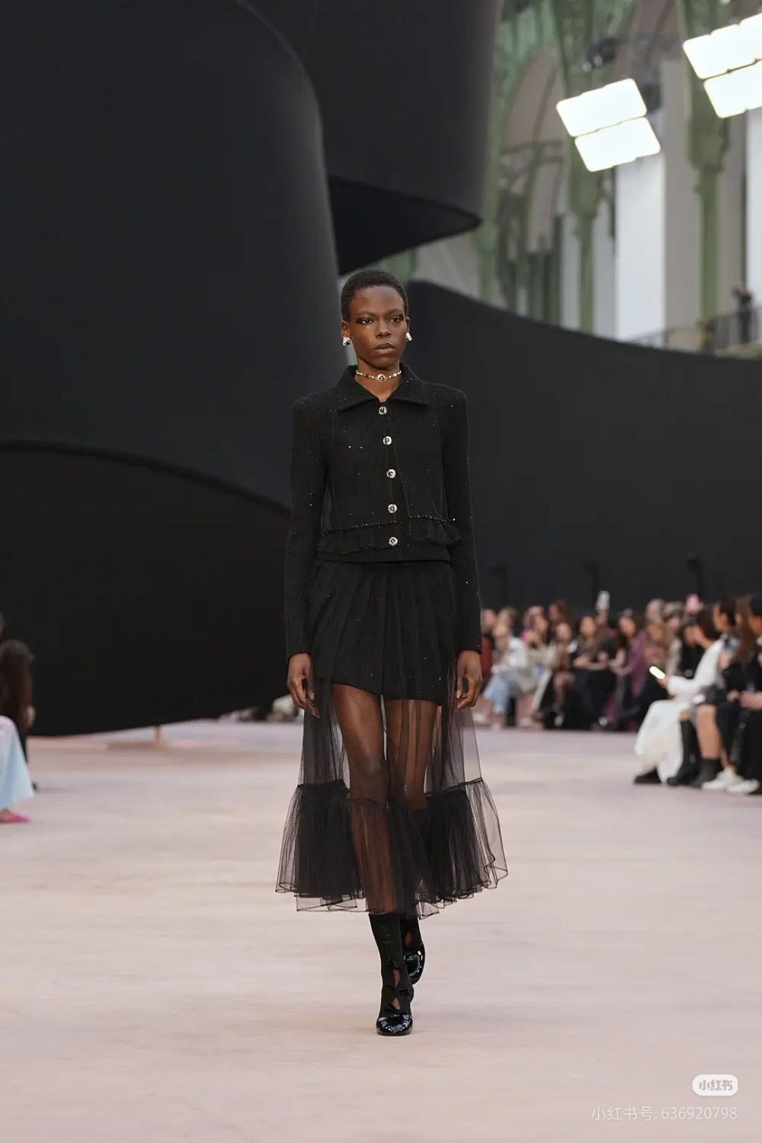 Cha**fw 25k black tweed coat