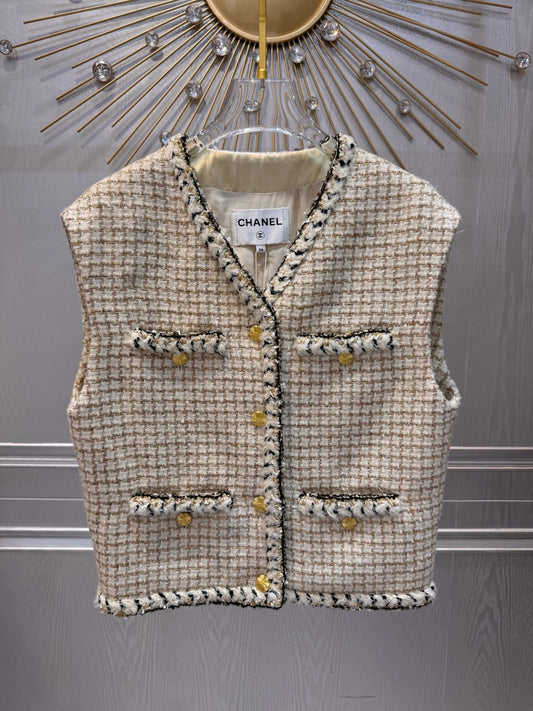 Cha**fw 25k tweed vest series