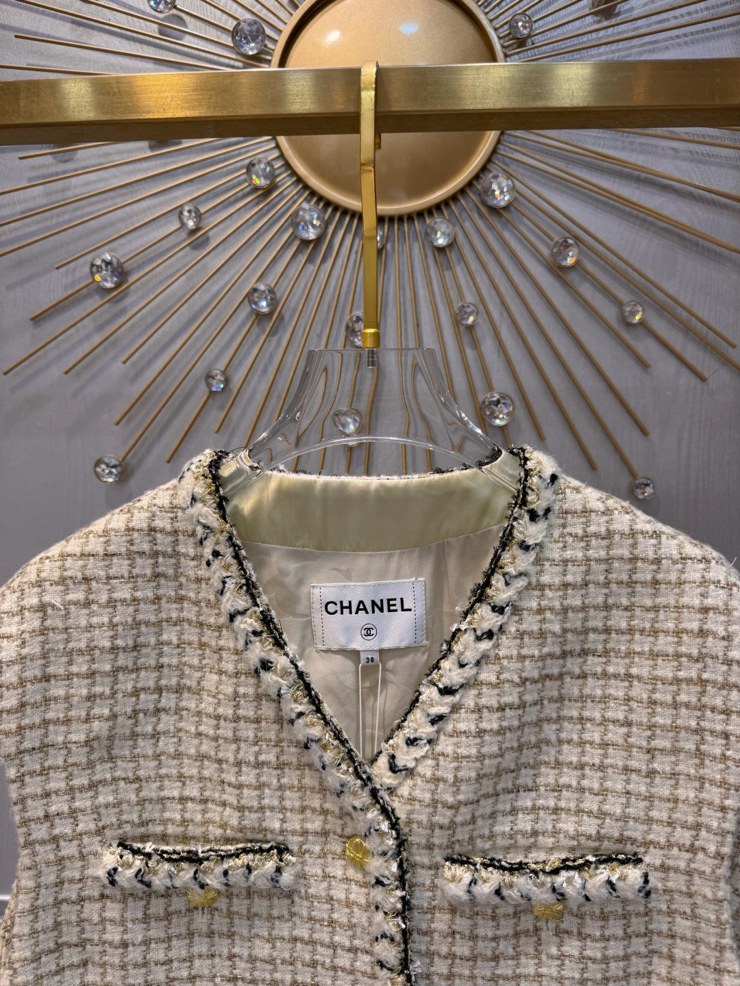 Cha**fw 25k tweed vest series