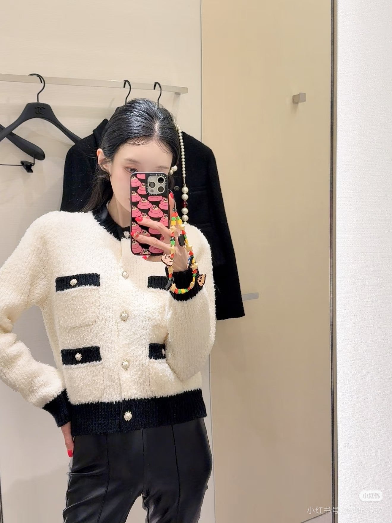 Cha**25fw new black and white teddy bear knit cardigan