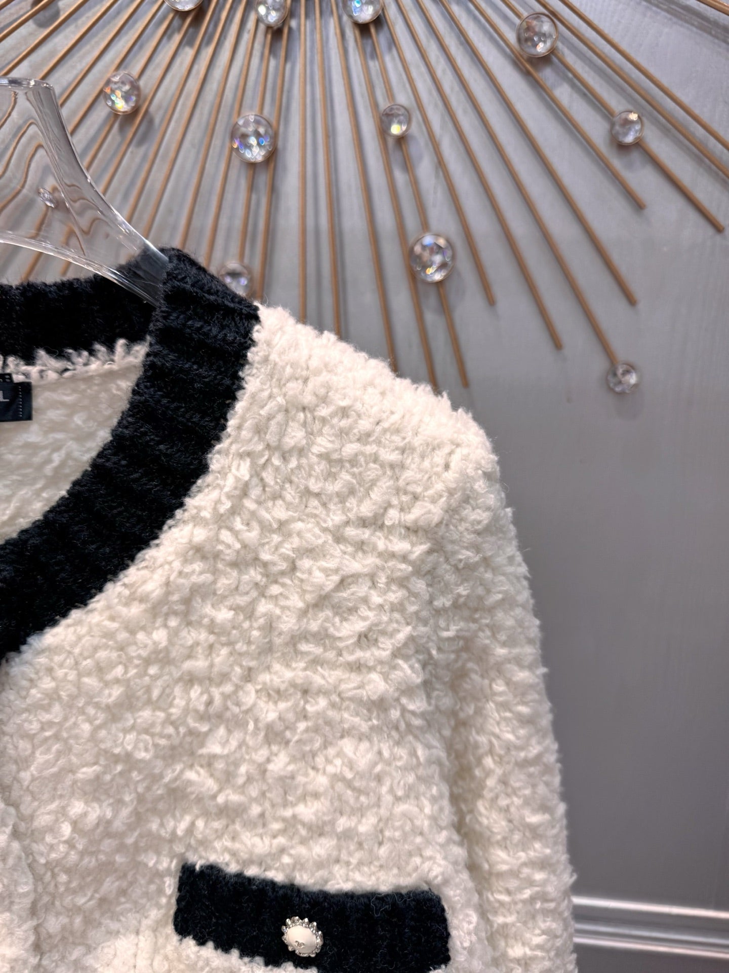 Cha**25fw new black and white teddy bear knit cardigan