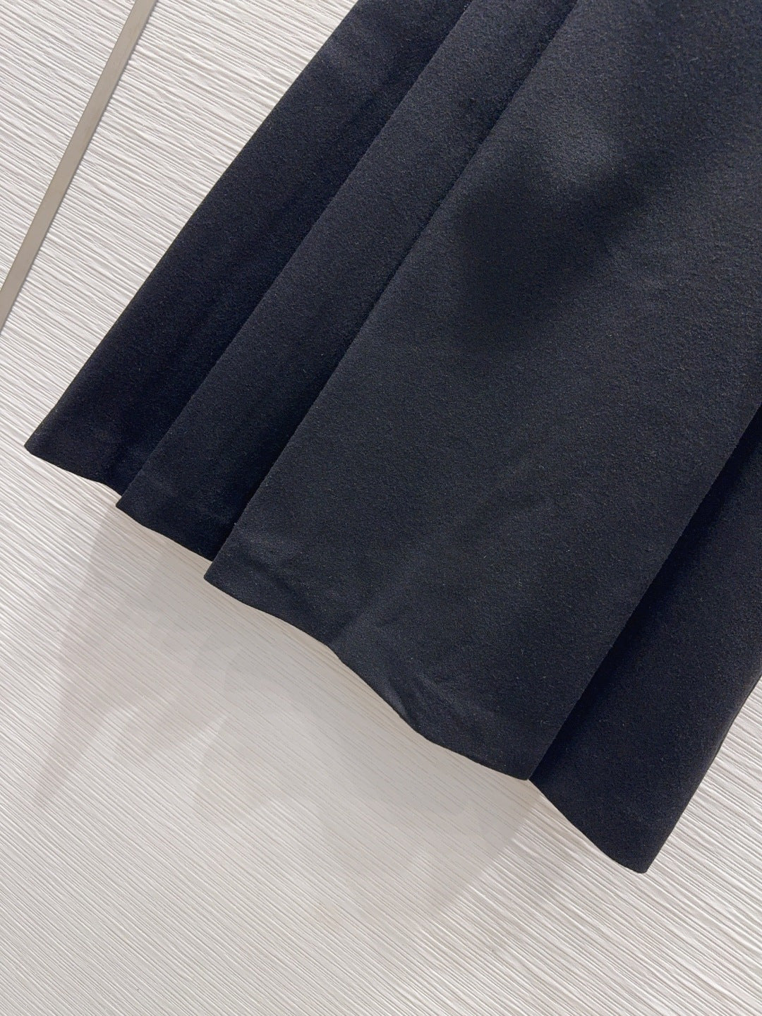 Cd**25fw new black midi skirt