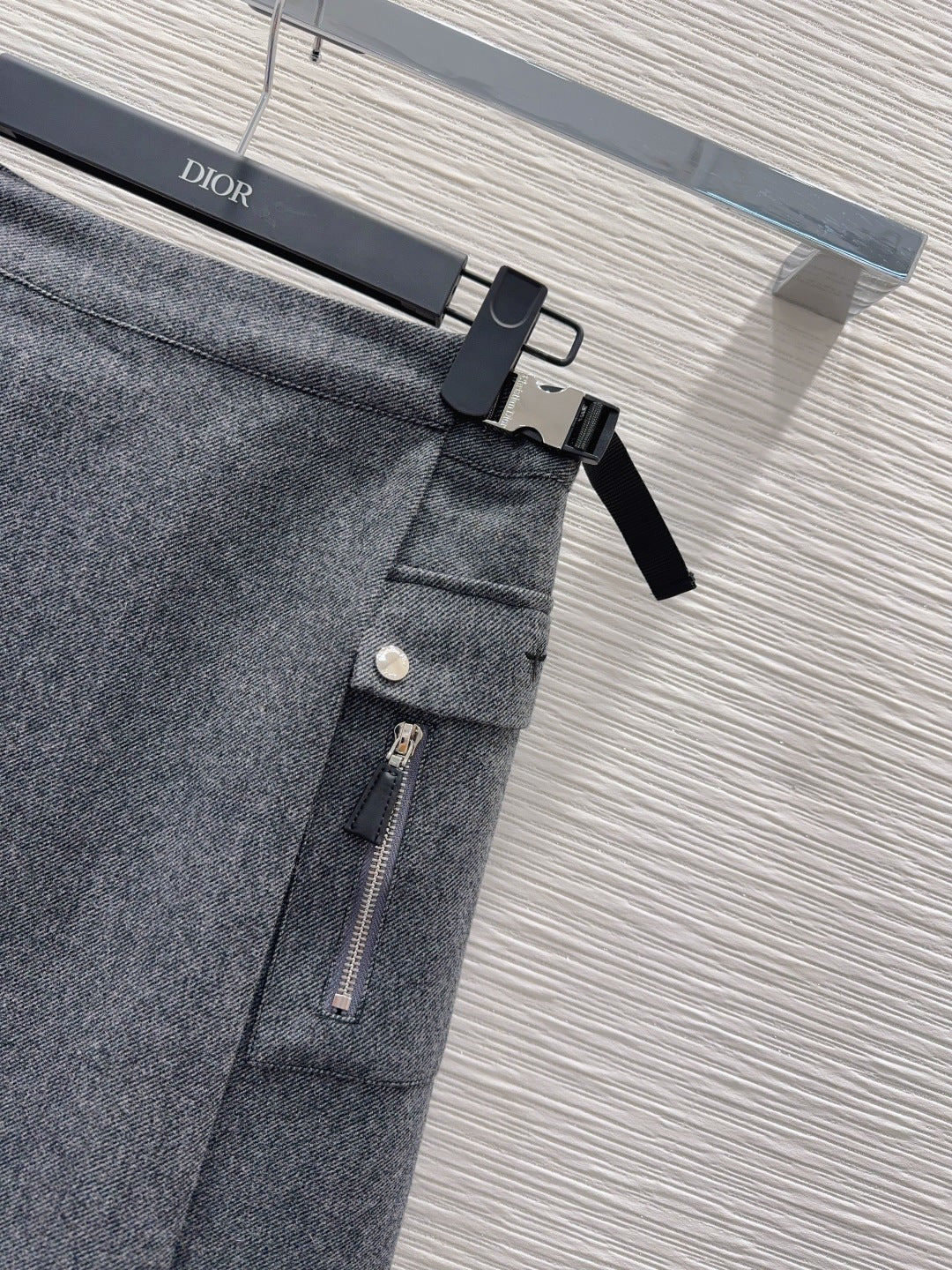 Cd**25fw new grat midi skirt