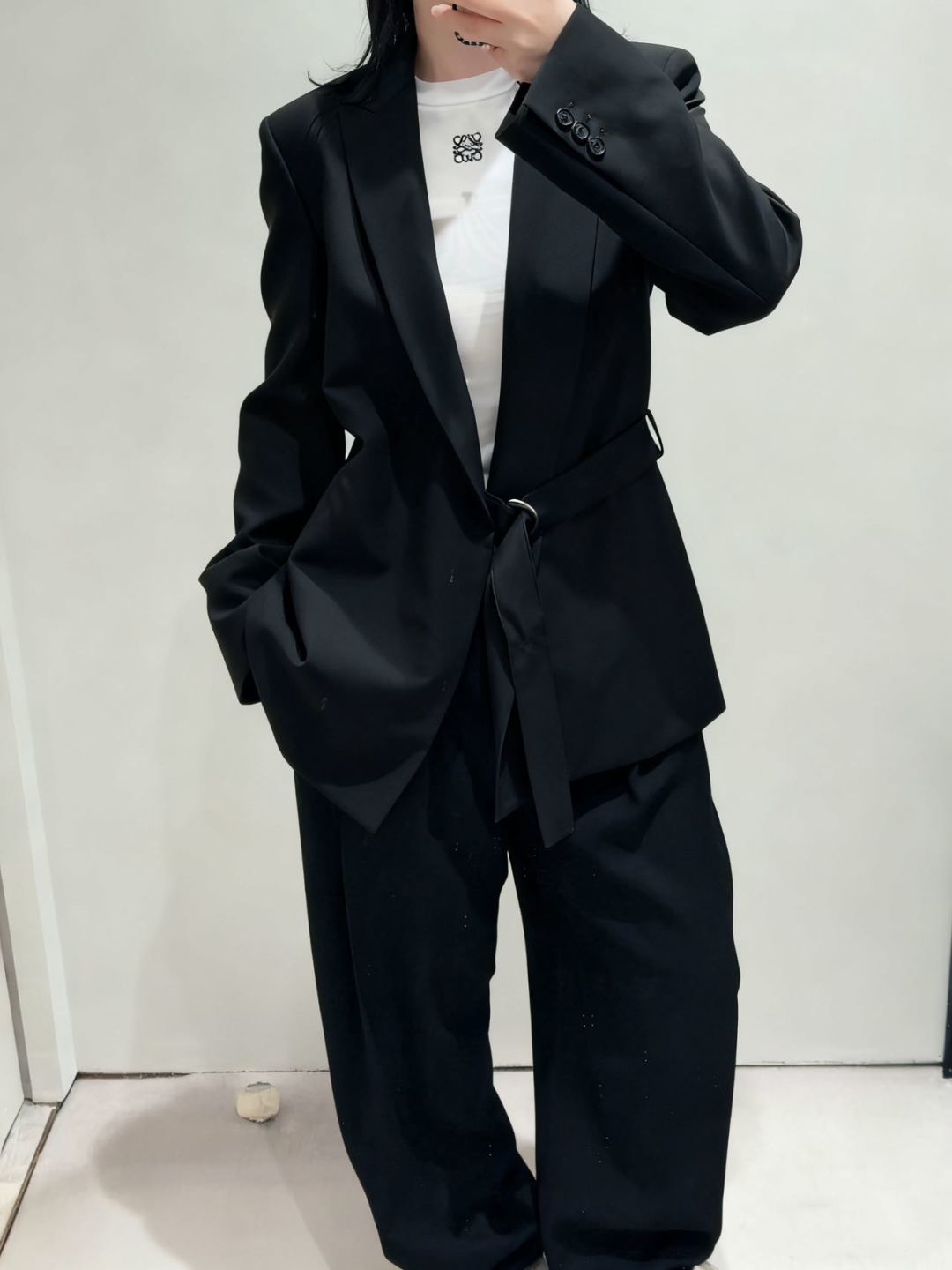 Loe** 25fw new black suit