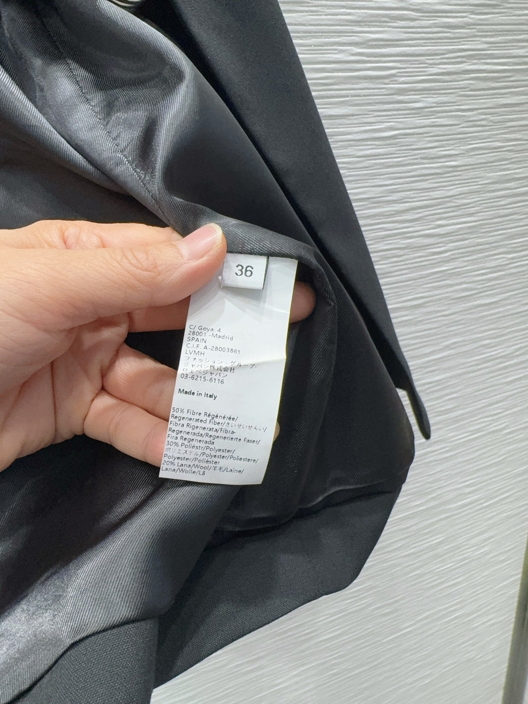 Loe** 25fw new black suit