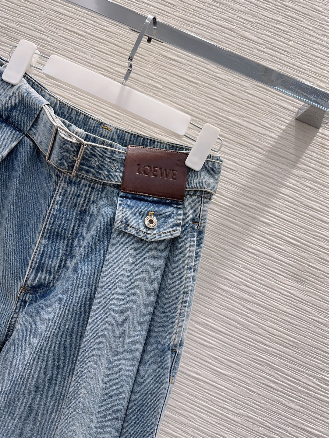 Loe** 25fw new denim pants