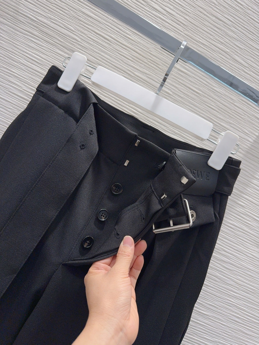 Loe** 25fw new casual trousers