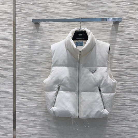 Pra**2025 autumn/winter new white vest