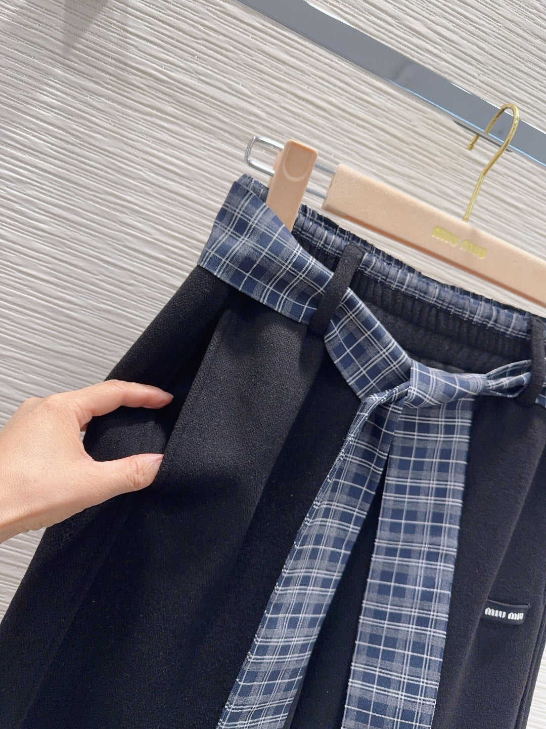 Miu**25fw new casual fleece-lined trousers