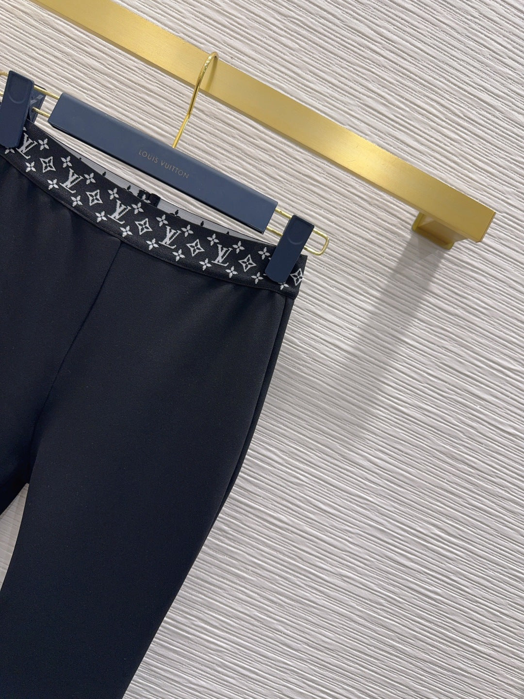 Lou**25fw New mid-high waist stretch leggings/yoga pants