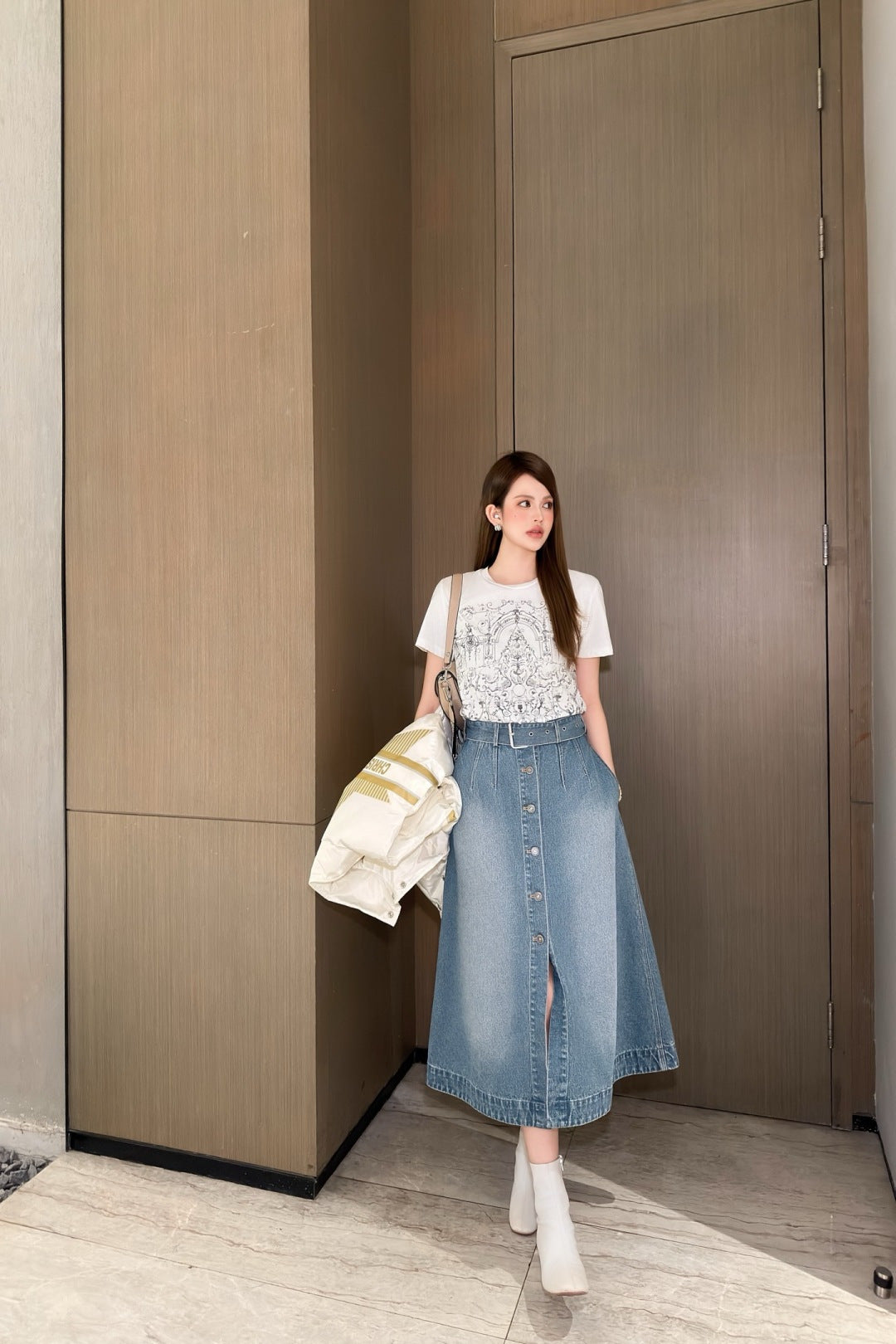 Cd 25fw denim belted A-line skirt