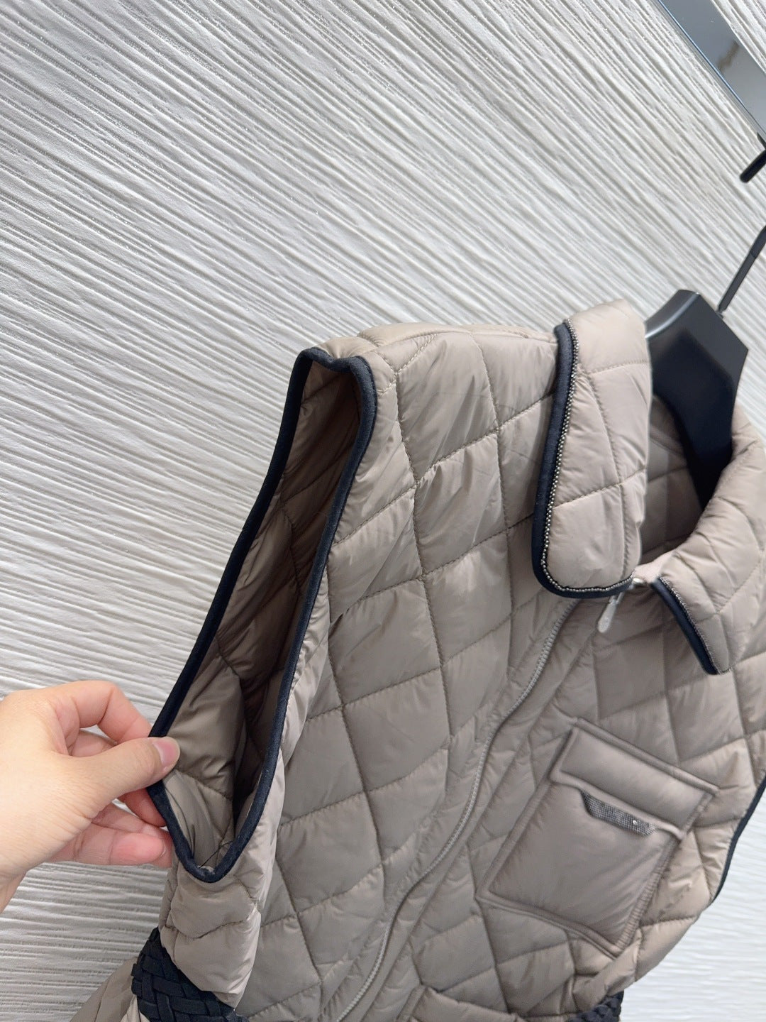 Ce 25fw belted collared cotton vest