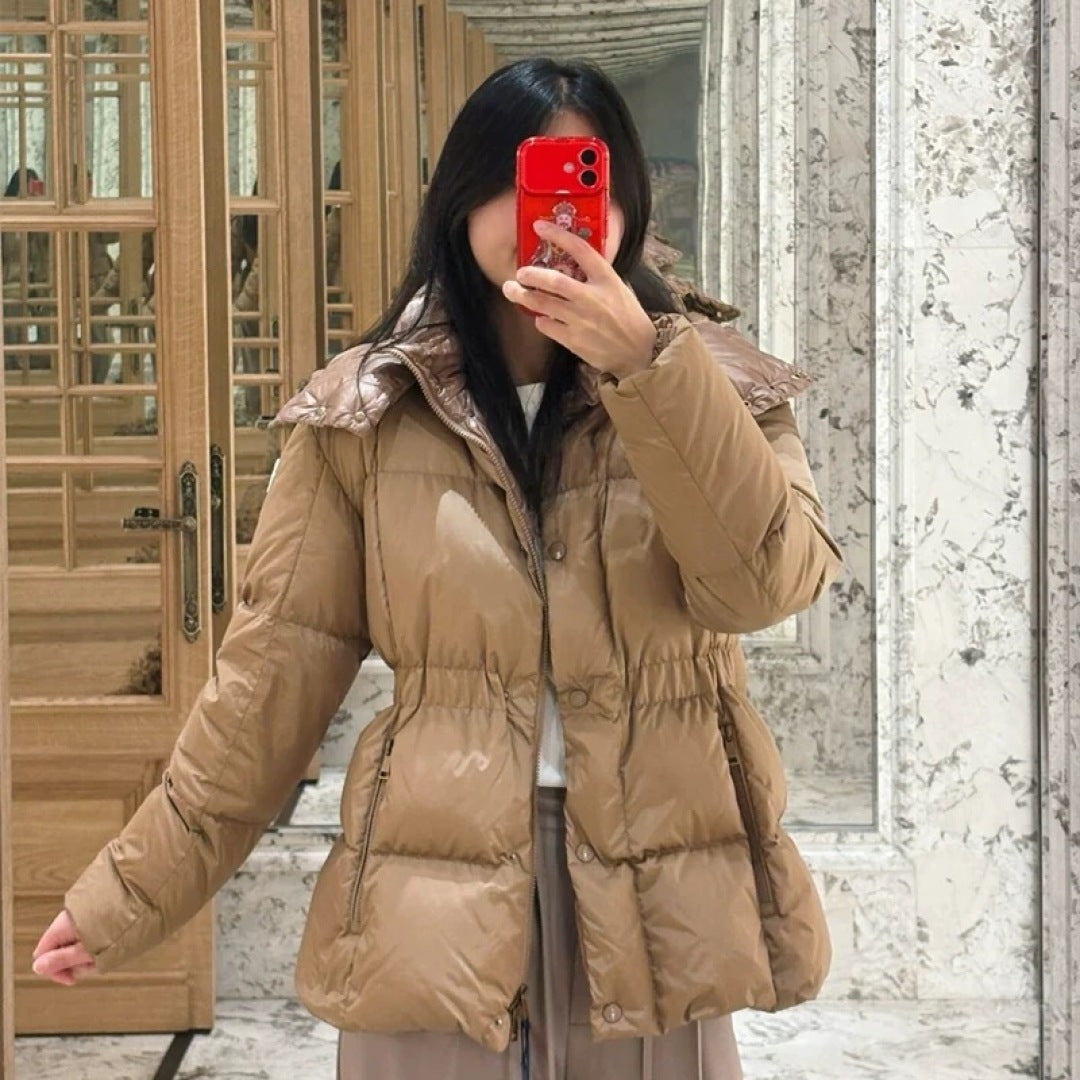 Mco 25fw slim-fit hooded short down jacket